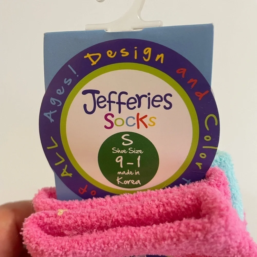 Jefferies Girl's Non-Skid Socks Size Small Shoe Size 9-1